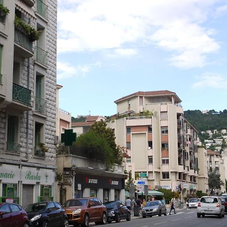 Barla 3 - A Spacious One Bedroom Apartment Near Place Garibaldi Nisa Exterior foto